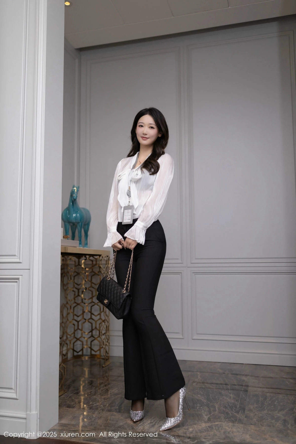 [XiuRen秀人网]第9960期唐安琪写真-秀人资源网